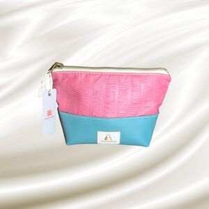 Handmade Toiletry Pouch - Vintage Matelasse Fabric - Cottagecore